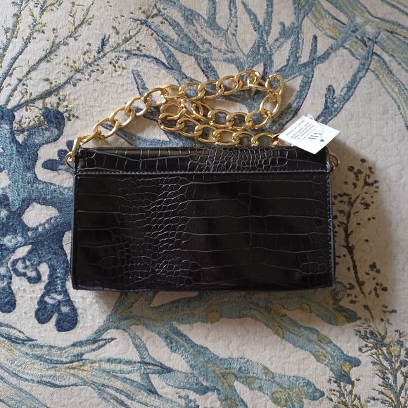 NEW!  Virginia Wolf Black Faux Croc Leather Shoulder Purse - Picture 2 of 5